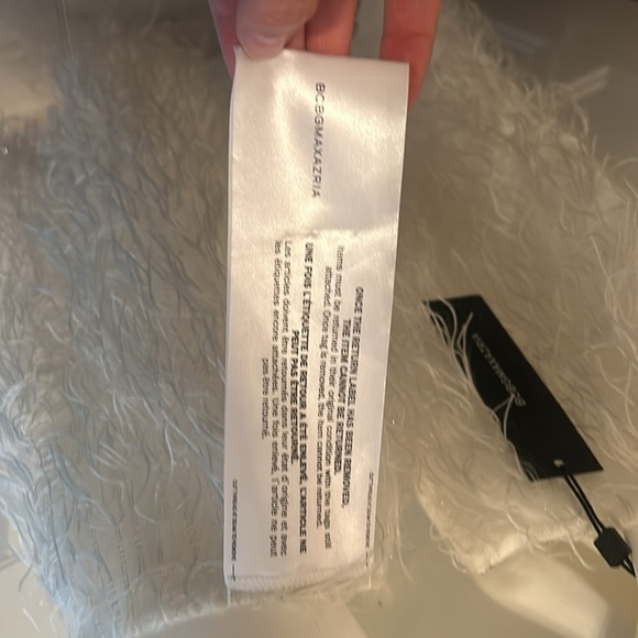 BCBGMAXAZRIA Ilara Feather Mini Dress off-white. new with tags. - Picture 6 of 7